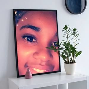 Meet your Posher, Tia